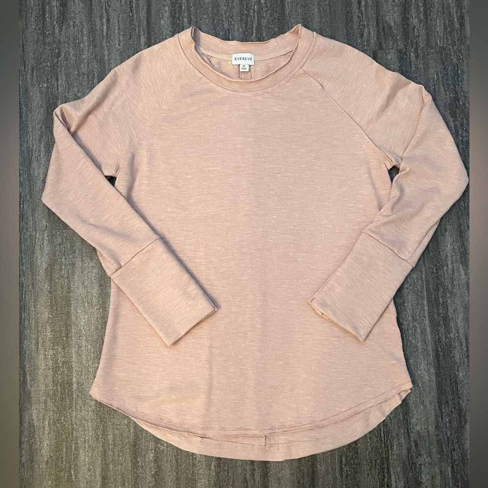 Evereve Symone snap cuff light pink long-sleeve top